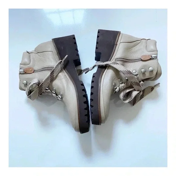 NEW Gentle Souls Mona Leather Lace-Up Bootie size 7.5 - Picture 8 of 13